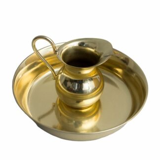kubek z tacką do chrztu świętego wykonany z mosiądzu, w kolorze złotym