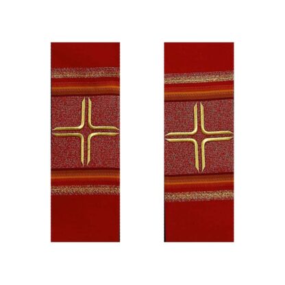 Stuła haftowana dwustronna do koncelebry w kolorze czerwonym / zielonym Stuła udekorowana jest dwoma krzyżami.