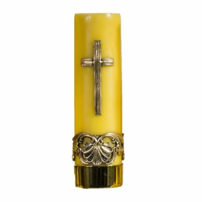 żółta świeca ołtarzowa z ręcznie malowaną aplikacją - złocony krzyż, złota podstawa i zdobienia u dołu świecy równiez w kolorze złota